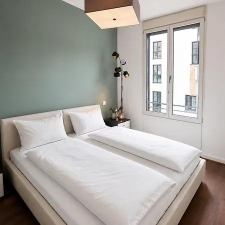 Marienplatz Design - Historic Center Apartment