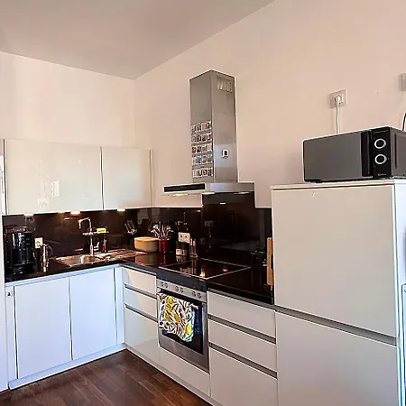 Marienplatz Design Apartment - Historic Center Apartment